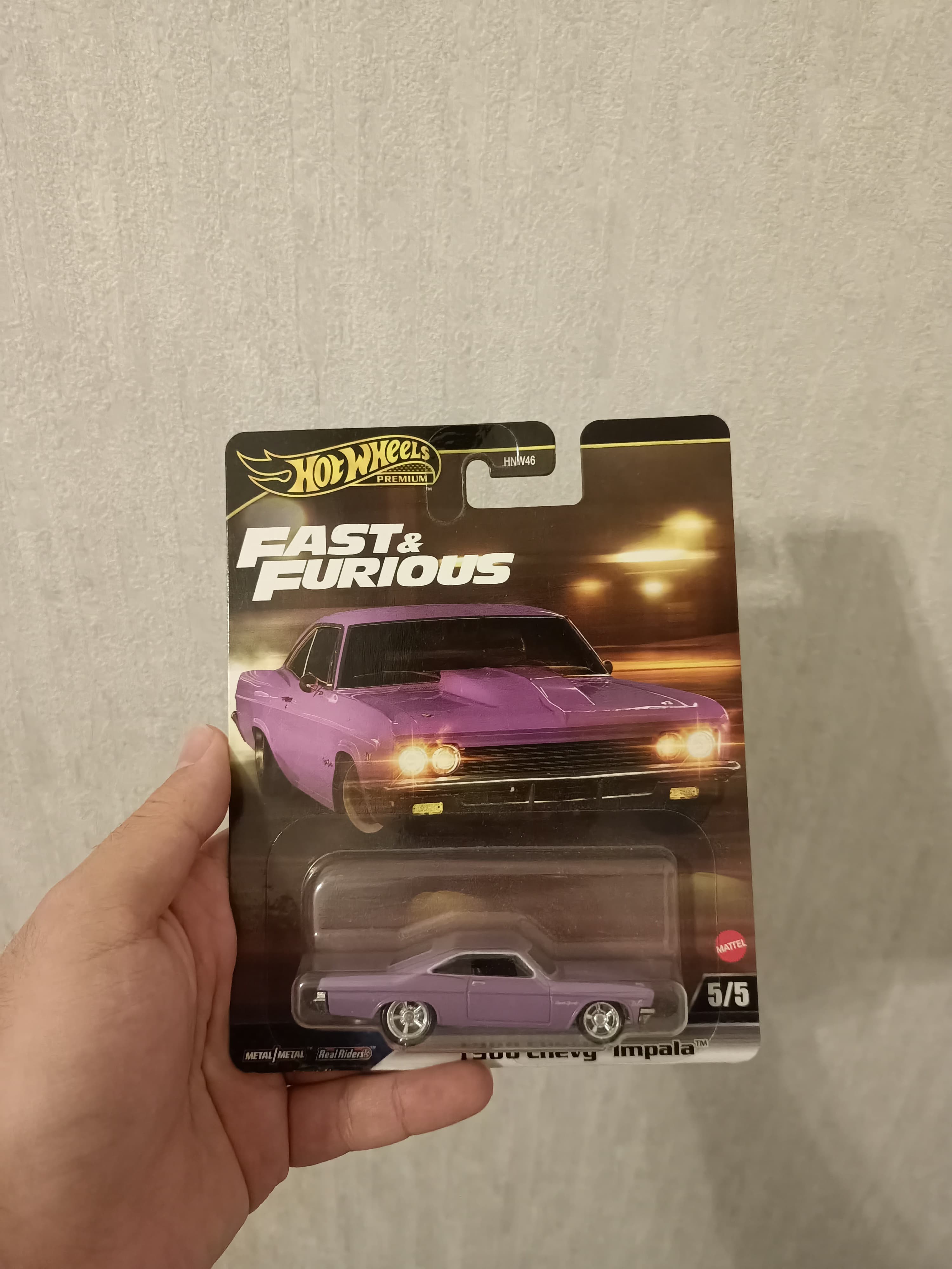 Hot Wheels Chevy Impala koleksiyon ürünü